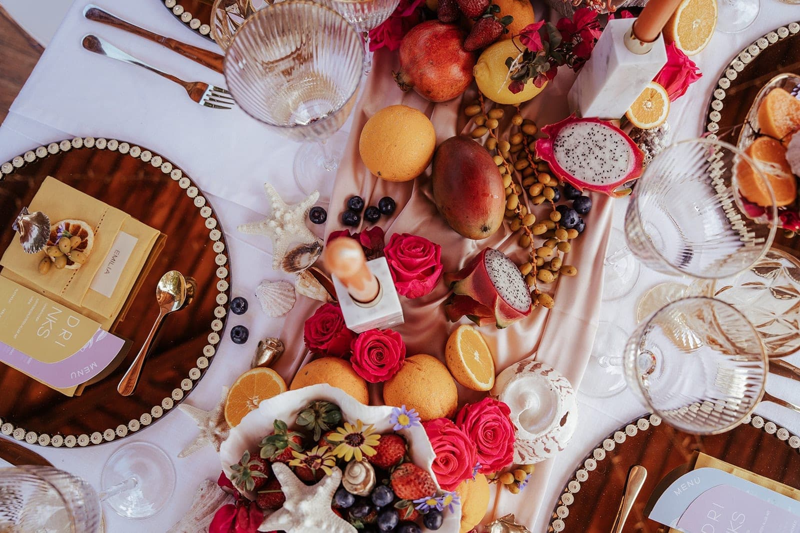 Hochzeitsdeko Ideen 2026 – Boho-Tischdeko mit Pampasgras und Trockenblumen – Elis Lambert Luxury Floral Design Berlin Mallorca